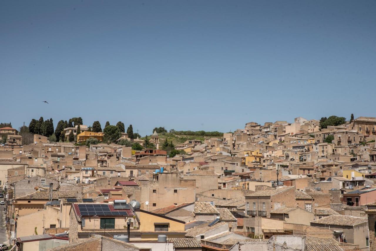 CanicattìCome A Casa Panoramico E Centralissimoアパートメント エクステリア 写真