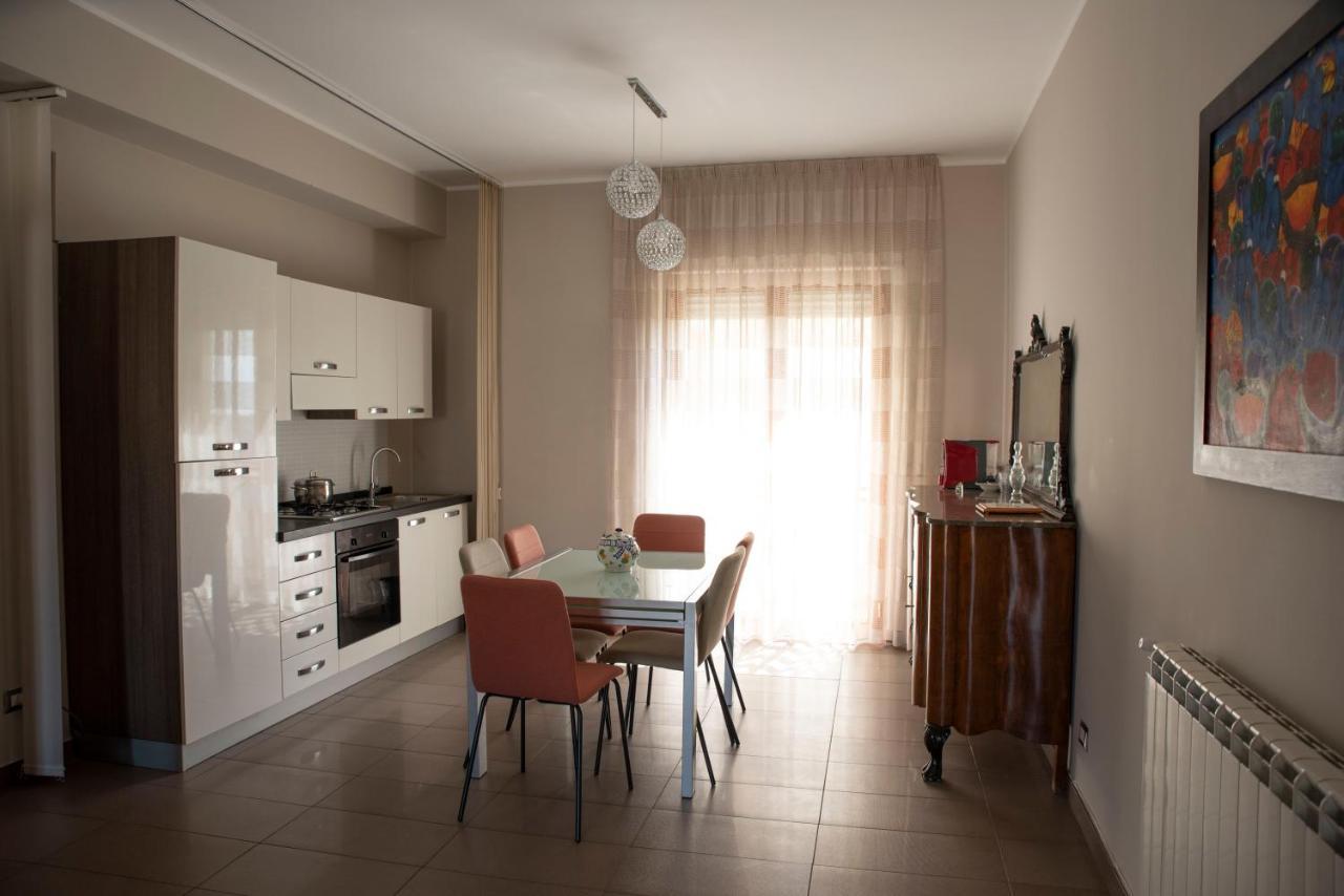 CanicattìCome A Casa Panoramico E Centralissimoアパートメント エクステリア 写真