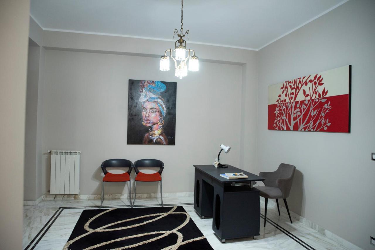 CanicattìCome A Casa Panoramico E Centralissimoアパートメント エクステリア 写真